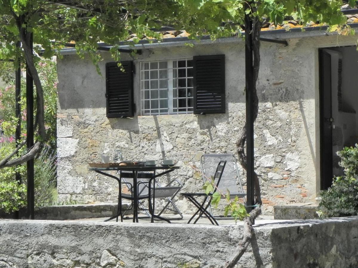 Vignagrande Agriturismo Saturnia Buitenkant foto